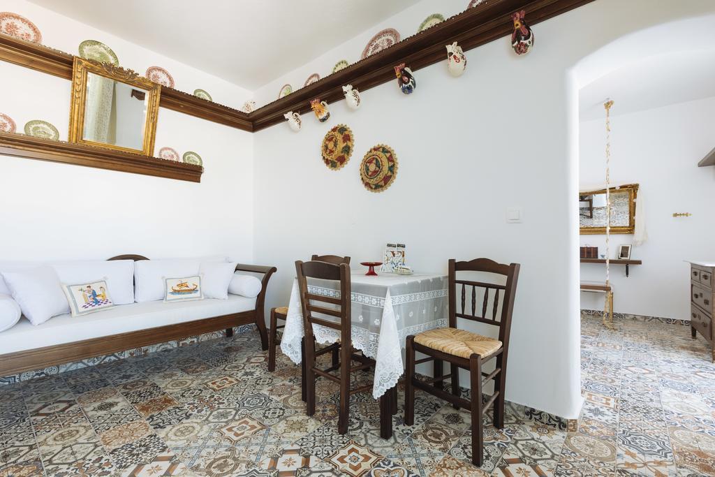 Gorgona Traditional 1 Karpathos Town  Exterior photo