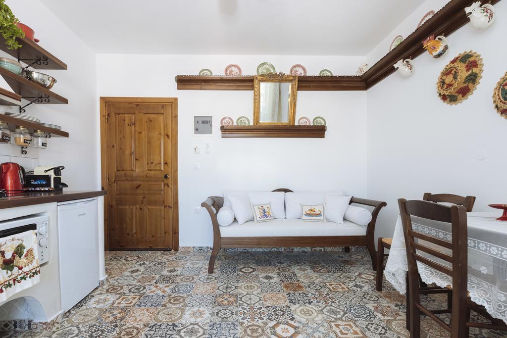 Gorgona Traditional 1 Karpathos Town  Exterior photo